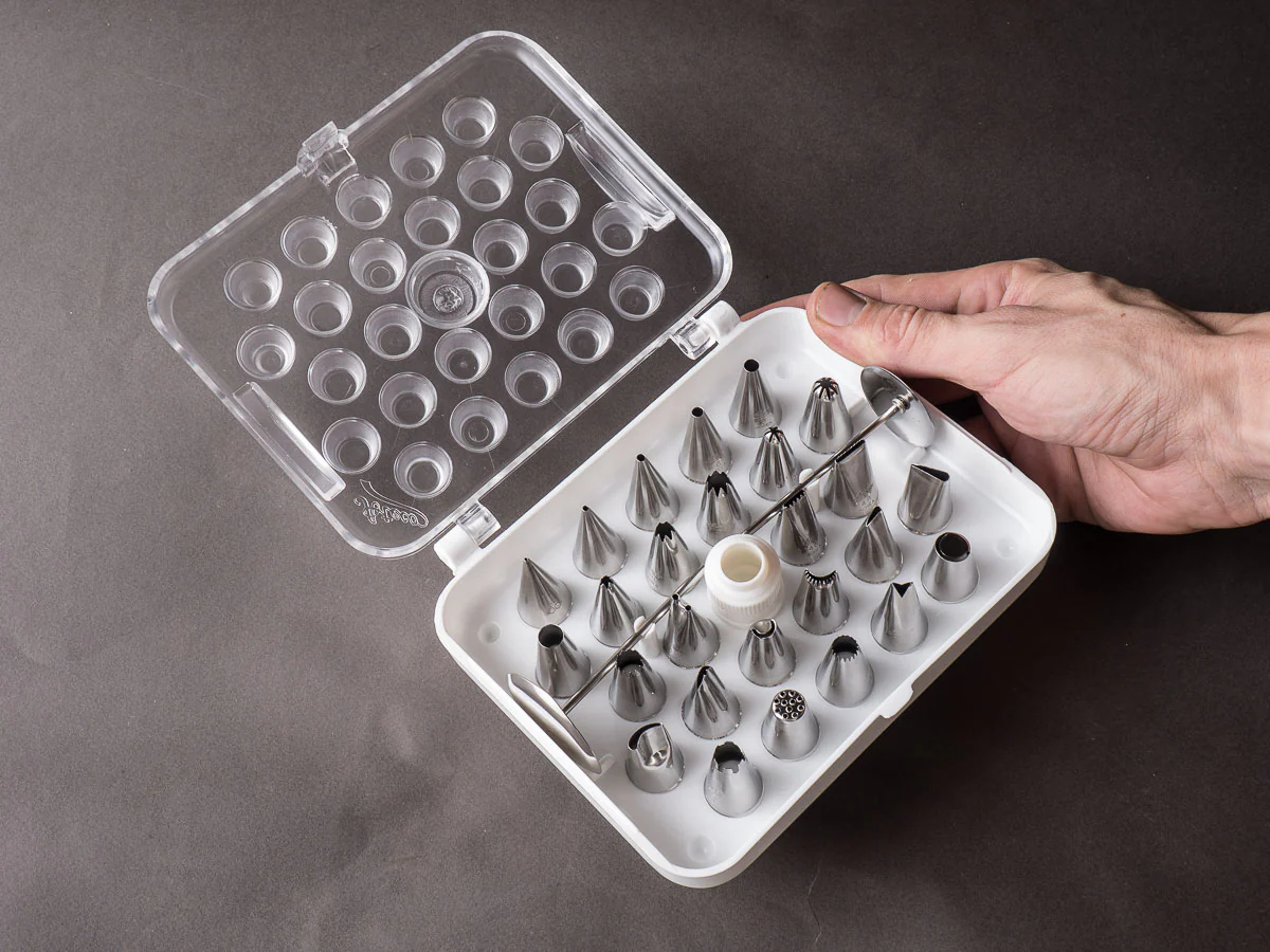 Ateco - 29 Piece Decorating Tips - Metal - Image 4