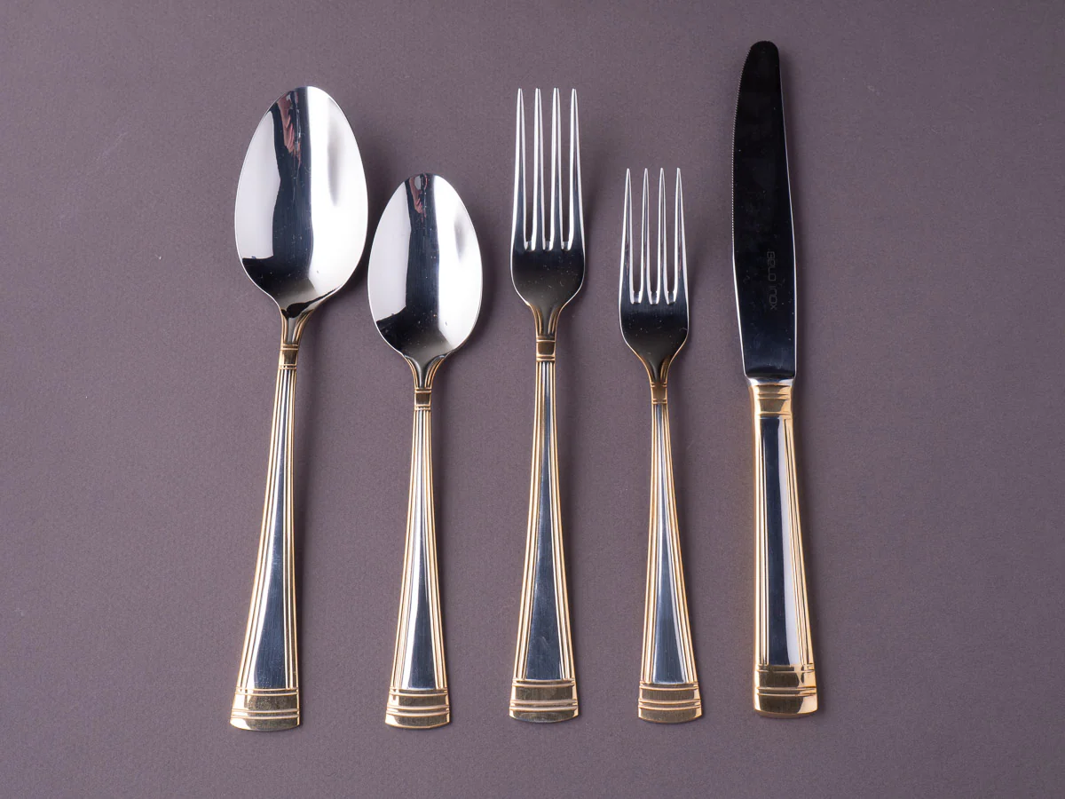 Belo Inox - Flatware - Belo #4 Place Setting - 5 Piece Set - Gold Plated Molding