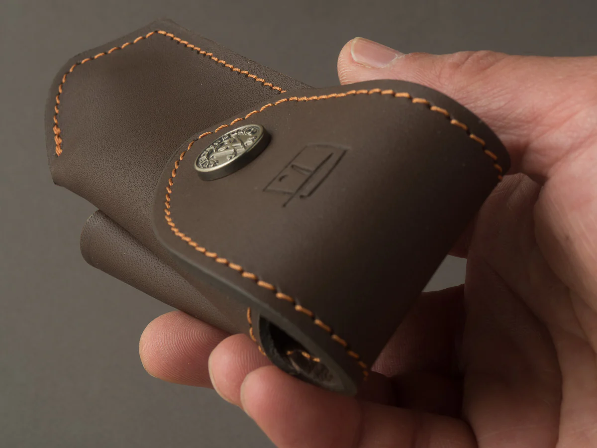 Coutellerie Chambriard - Le Thiers "Trappeur" - Folding Knife - Pistachio Handle - Button Lock - Image 8