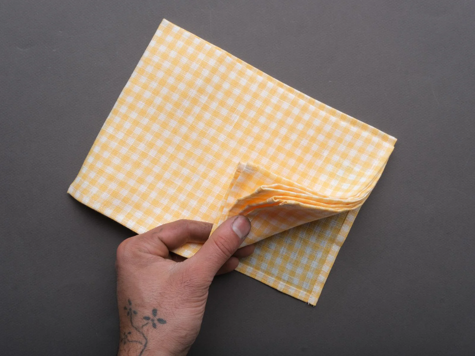 Fog Linen - Linen Kitchen Cloth - "Keily" Yellow + White Check - Image 2
