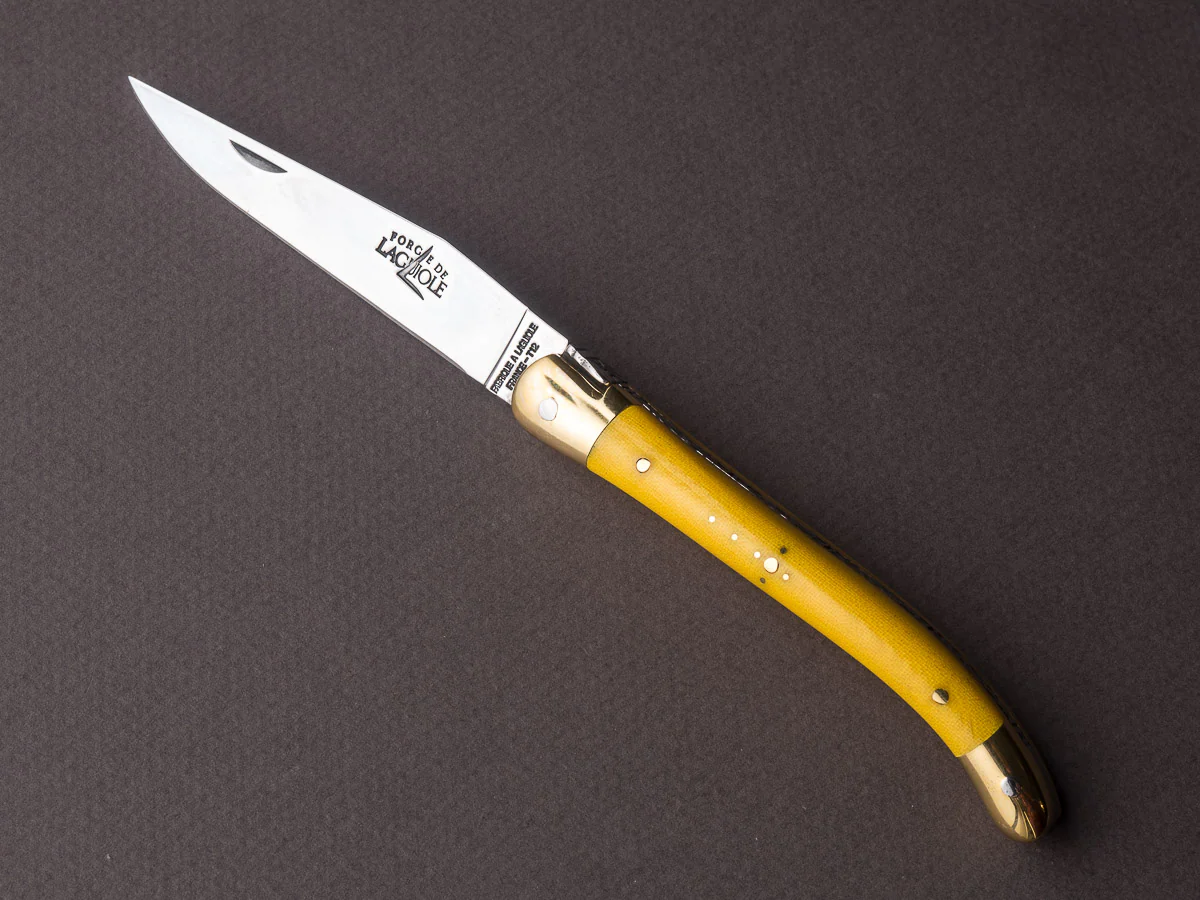 Forge de Laguiole - 90mm Folding Knife - Spring Lock - Yellow Micarta & Brass Handle - Image 3