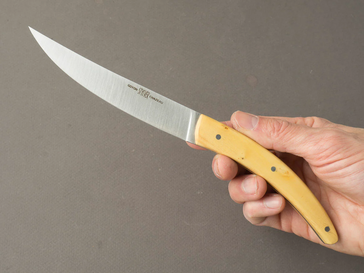 Goyon Chazeau - Styl'ver Brasserie - Steak/Table Knives - Boxwood Handles - Set of 6 - Image 6