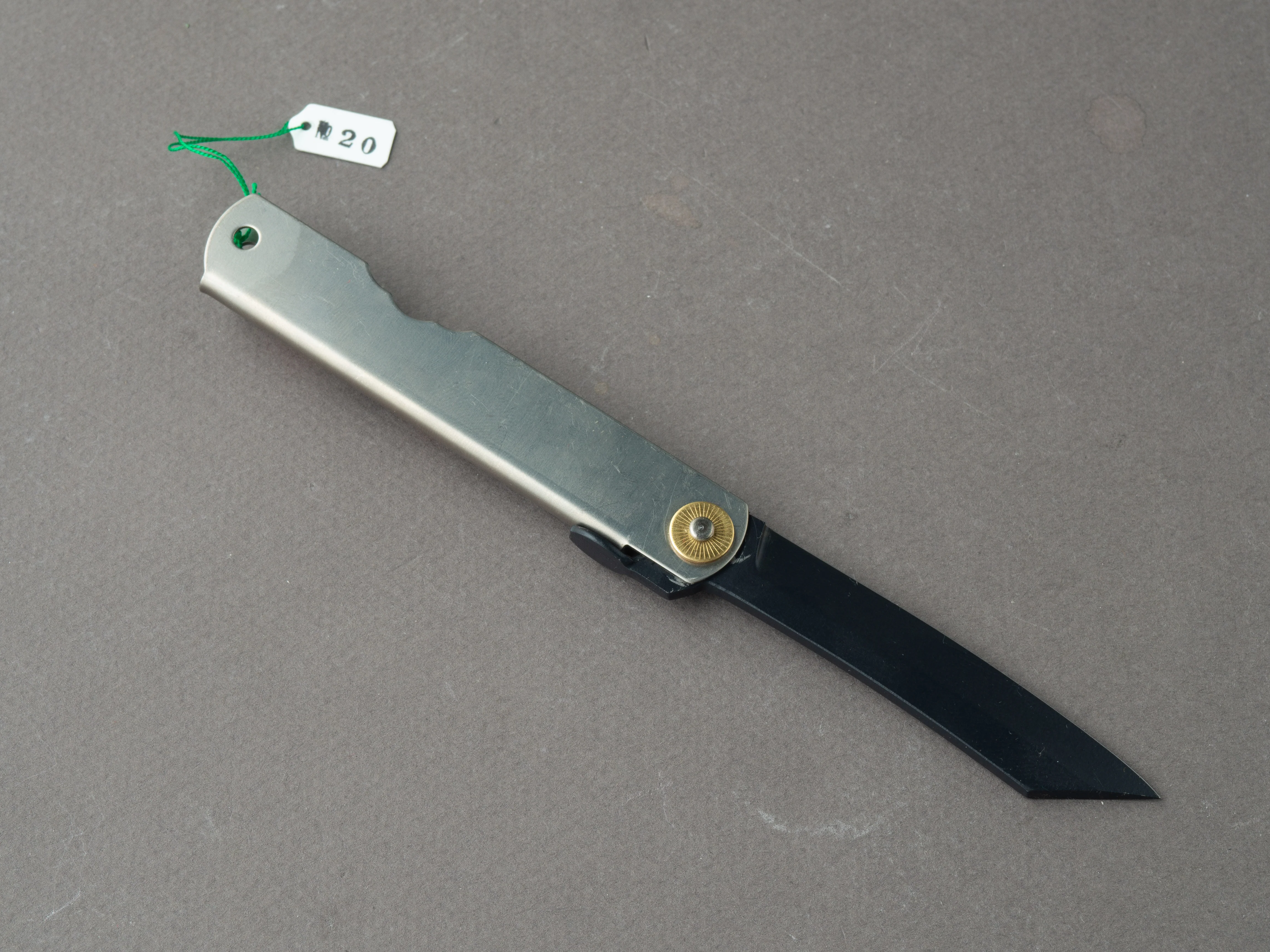 Higonokami - Folding Knife - Blue #2 - Black Blade - 75mm - Titanium Handle - Image 2