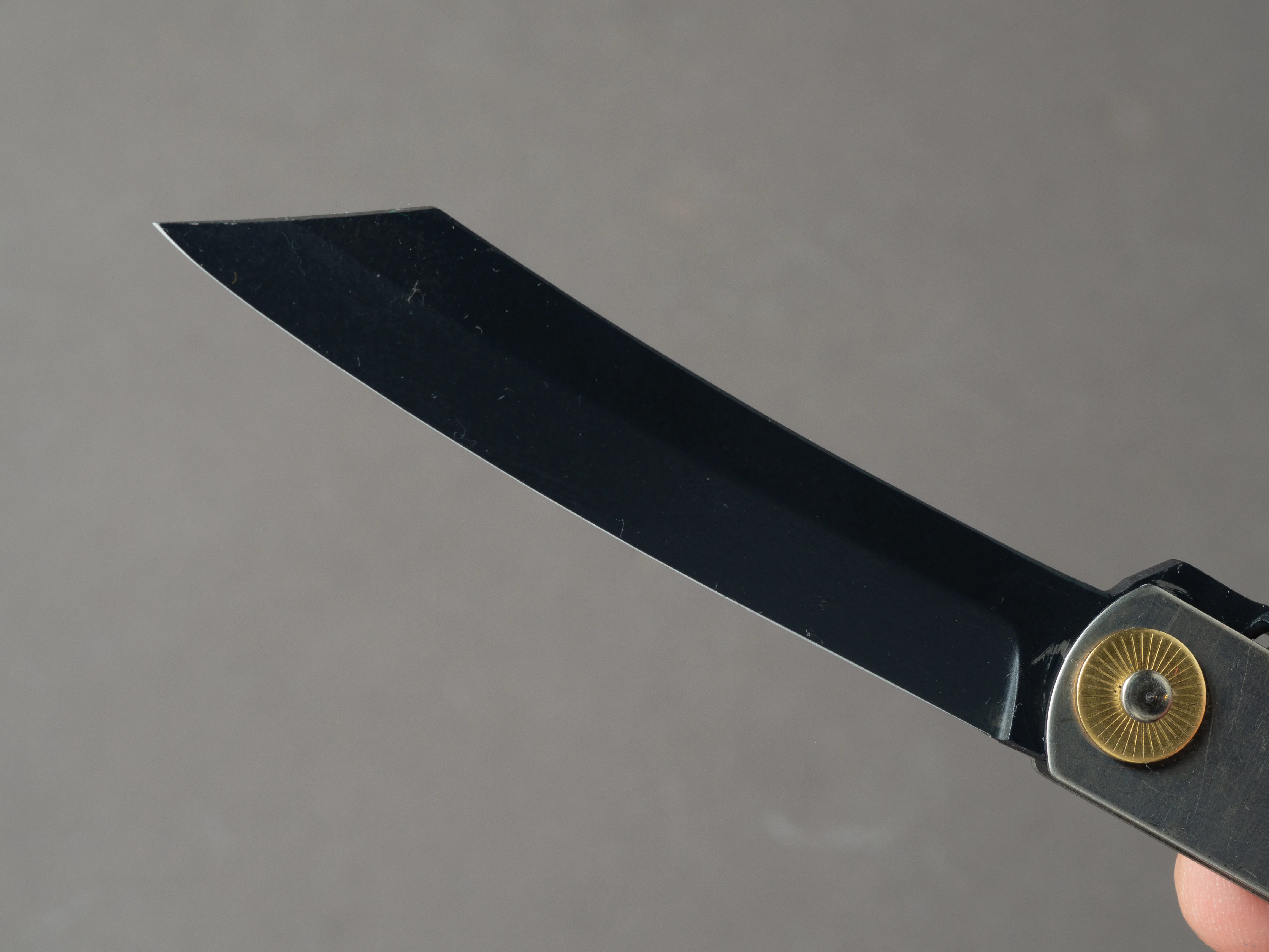 Higonokami - Folding Knife - Blue #2 - Black Blade - 75mm - Titanium Handle - Image 3