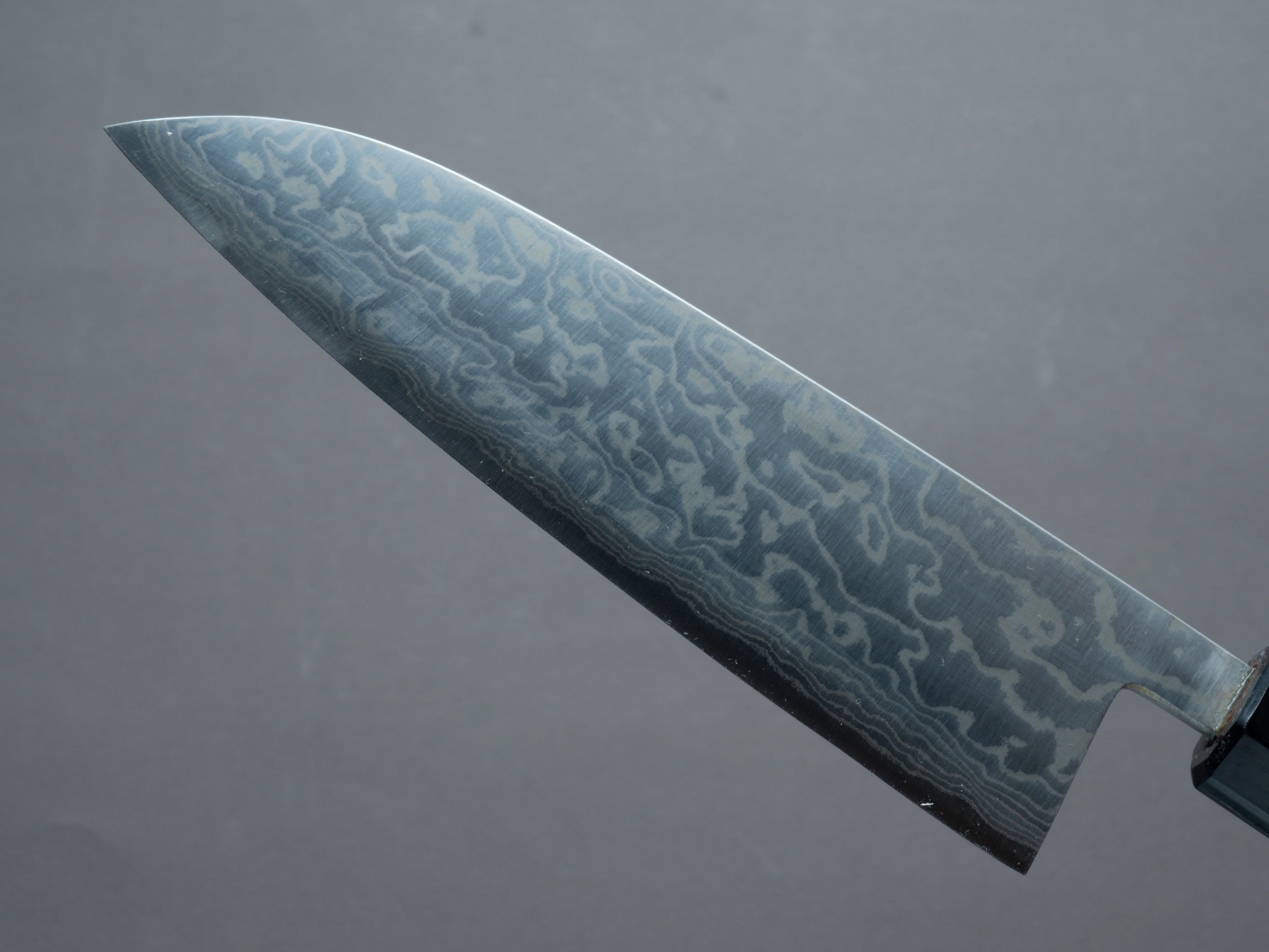 Hitohira - Harima Forged - Blue #2 - Stainless Clad - Nickel Damascus - Santoku - 165mm - Walnut Handle - Image 3