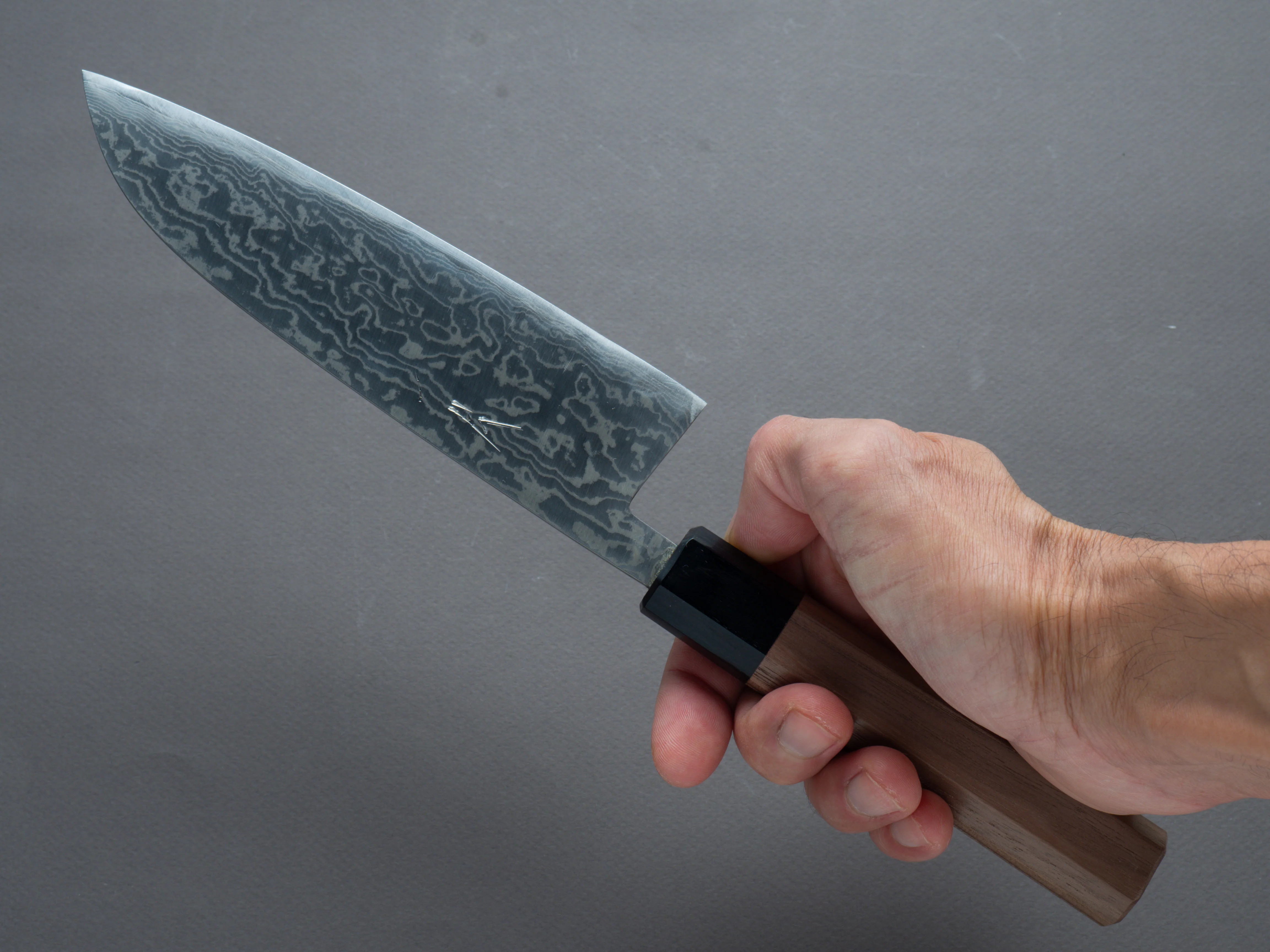 Hitohira - Harima Forged - Blue #2 - Stainless Clad - Nickel Damascus - Santoku - 165mm - Walnut Handle - Image 7
