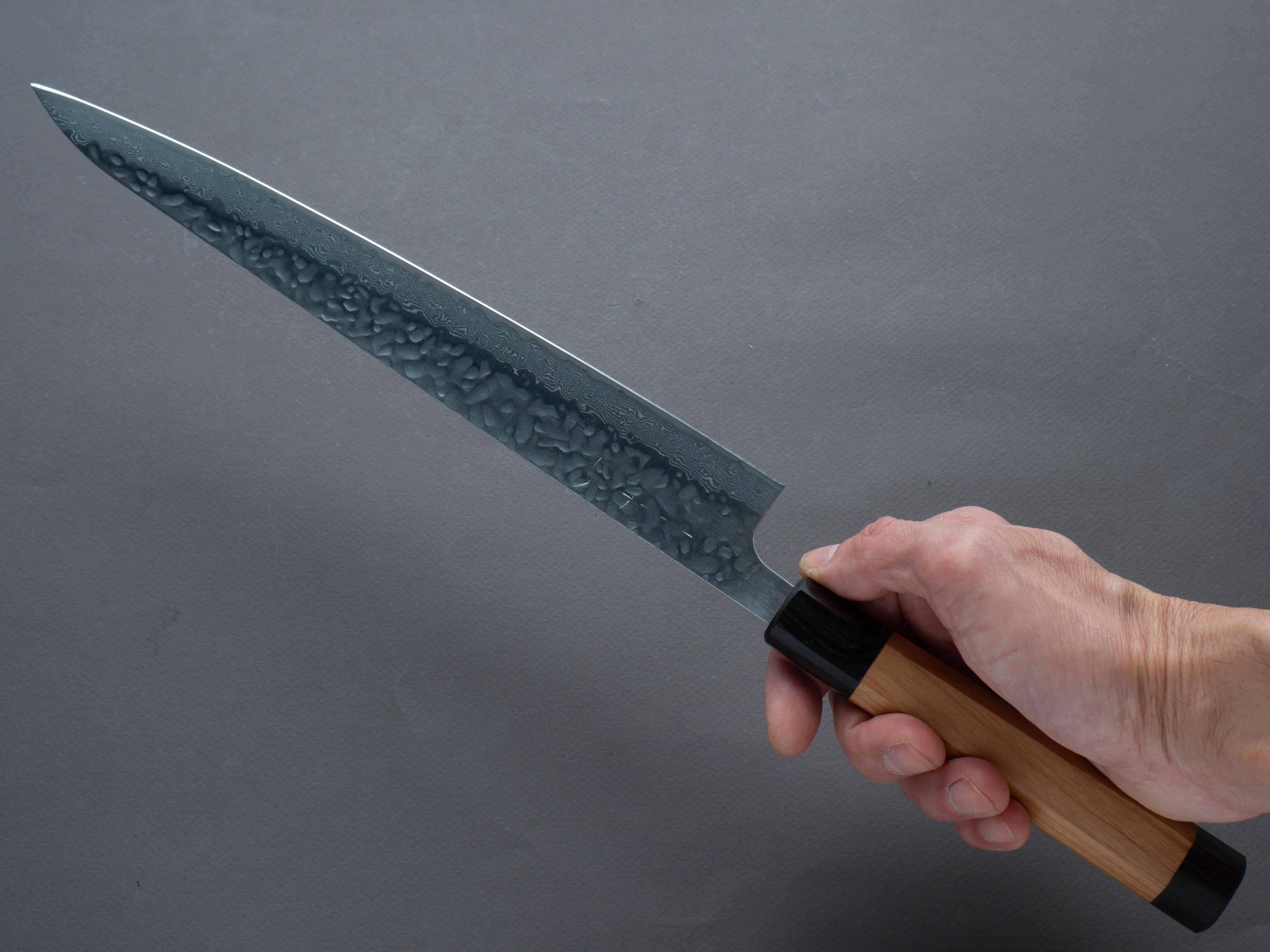 Hitohira - Futana Stainless - Tsuchime Damascus - 270mm Sujihiki - Cherry Handle - Image 8