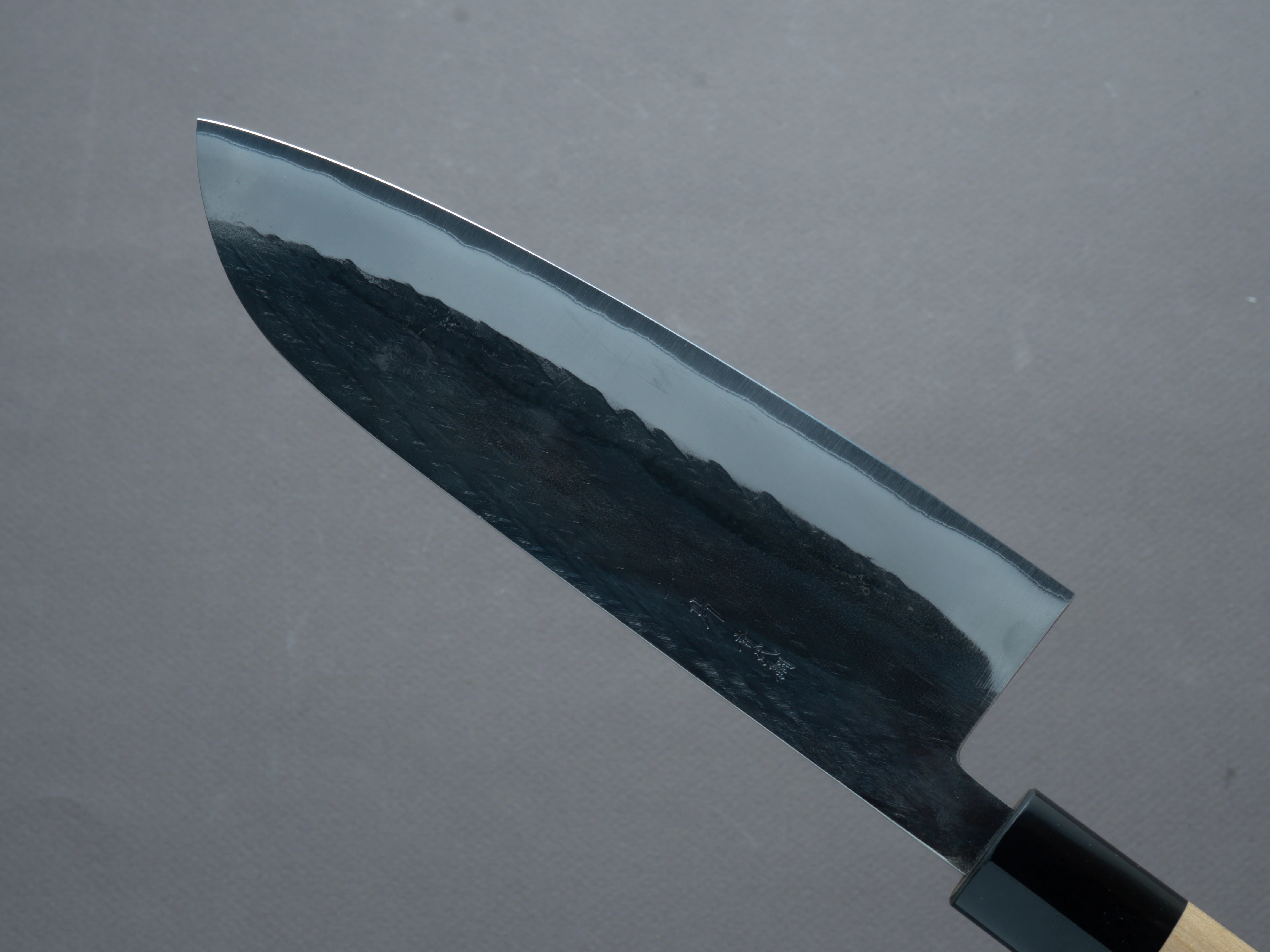 Hitohira - TD - Blue #2 - Stainless Clad - Kurouchi - Santoku - 165mm - Magnolia Handle (D-Shape) - Image 4