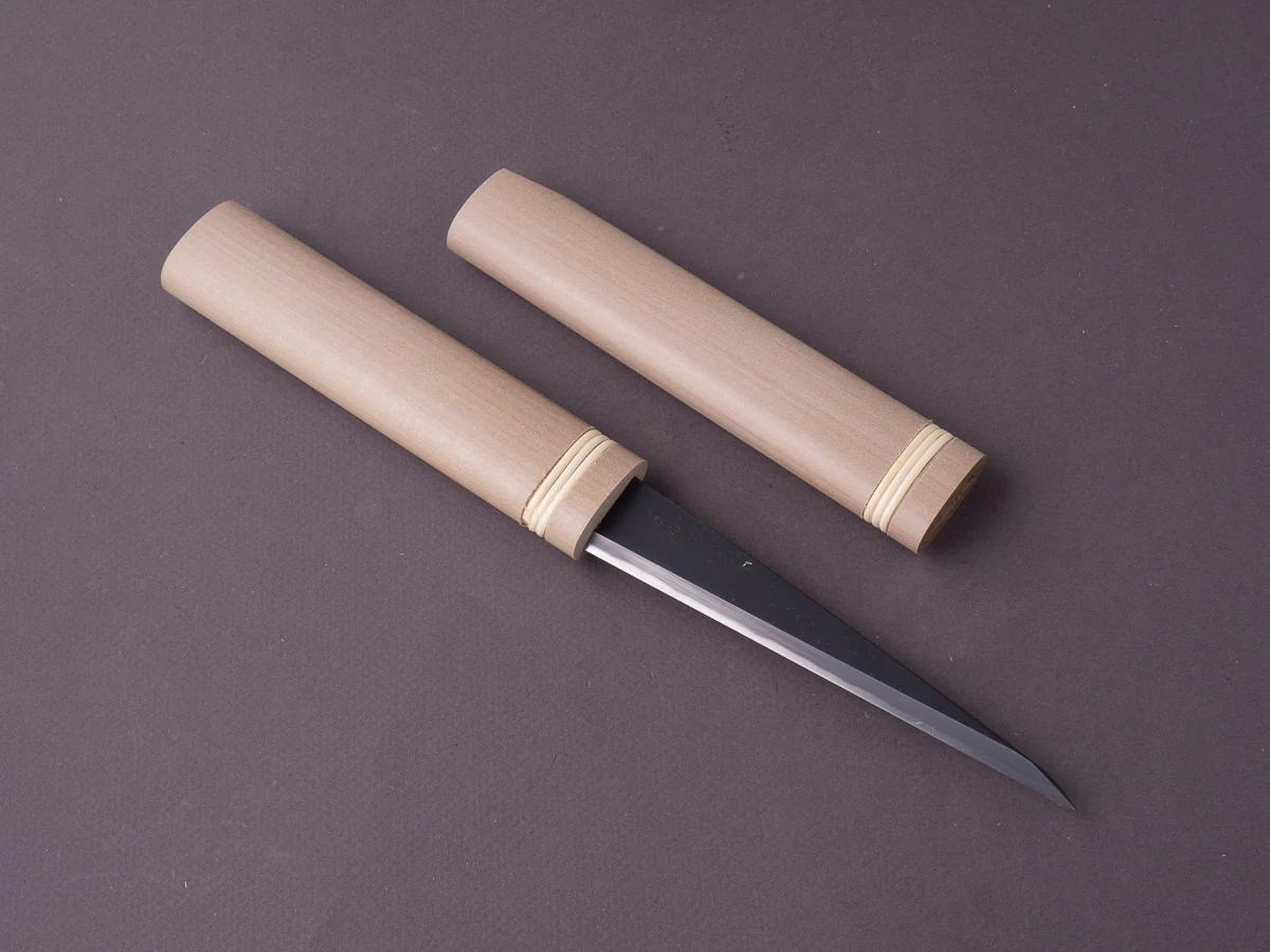 Iwasaki - Kuri Kogatana - Carbon - Kurouchi - 135mm - Magnolia Sheath
