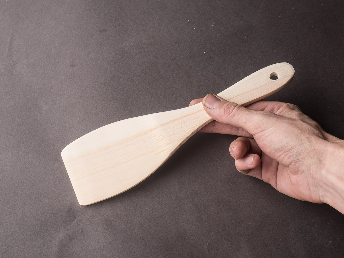 Komon - Hinoki Spatula - Image 2