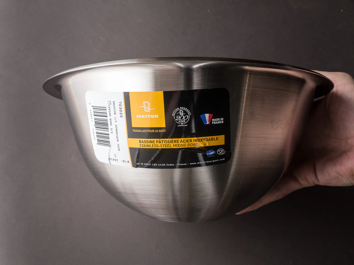 Matfer Bourgeat - Hemispherical Stainless Steel Mixing Bowl - 10" - Image 4