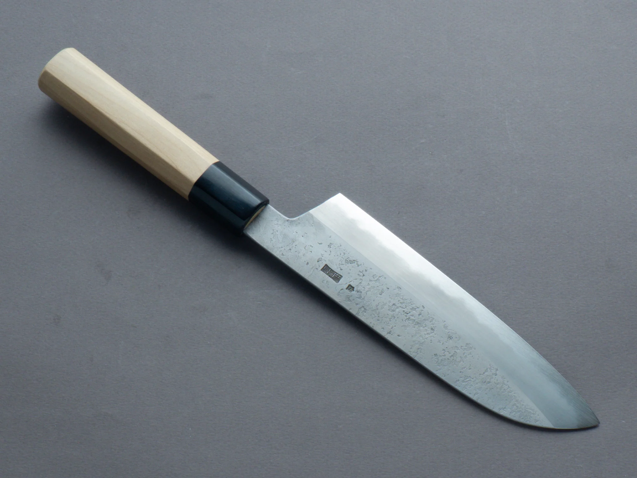 Sakai Kikumori - Kikuzuki Rin - White #2 - Nashiji - Santoku - 180mm - Magnolia Handle - Image 2